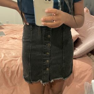 Sadie and Sage Black Denim Skirt